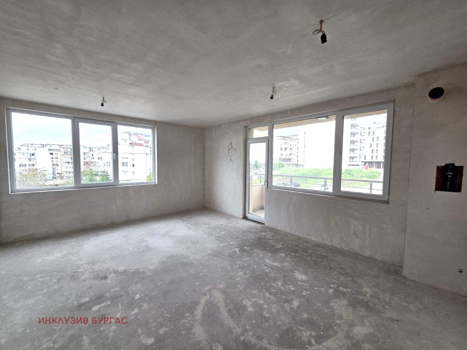 Продава  3-стаен град Бургас , Меден рудник - зона А , 93 кв.м | 97839342