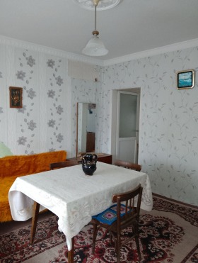 Hus Sopot, region Plovdiv 4
