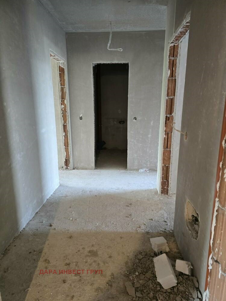 Продава КЪЩА, гр. Шумен, Басейна, снимка 6 - Къщи - 55712685