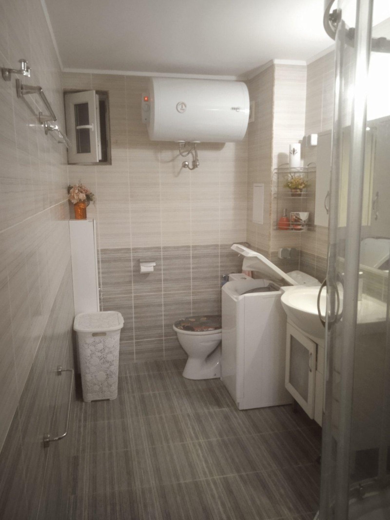 Myytävänä  2 makuuhuonetta Burgas , Sarafovo , 81 neliömetriä | 28119497 - kuva [12]