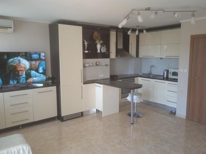 Myytävänä  2 makuuhuonetta Burgas , Sarafovo , 81 neliömetriä | 28119497 - kuva [14]