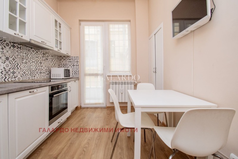 Продава  3-стаен град София , Център , 112 кв.м | 17429410 - изображение [6]