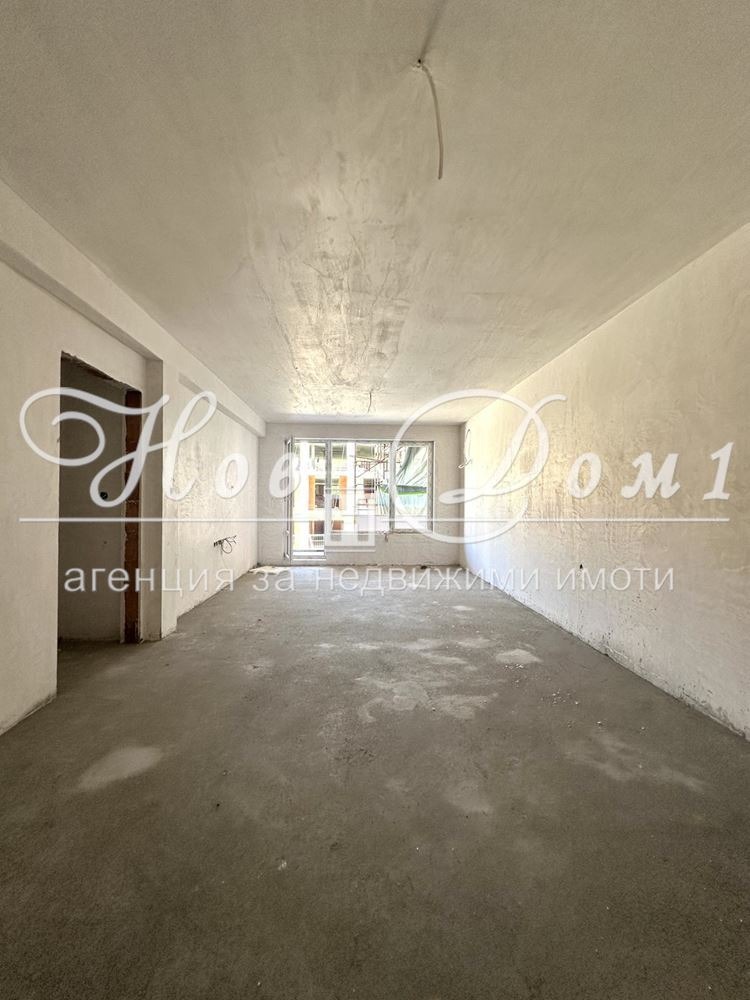 In vendita  2 camere da letto Plovdiv , Gagarin , 126 mq | 34150901