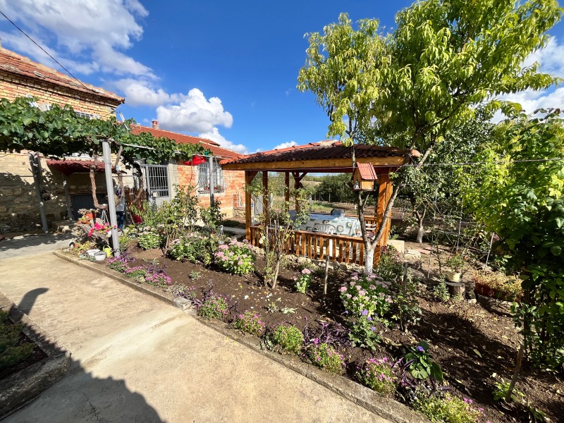 À venda  Casa região Varna , Zasmiano , 129 m² | 10854009 - imagem [3]