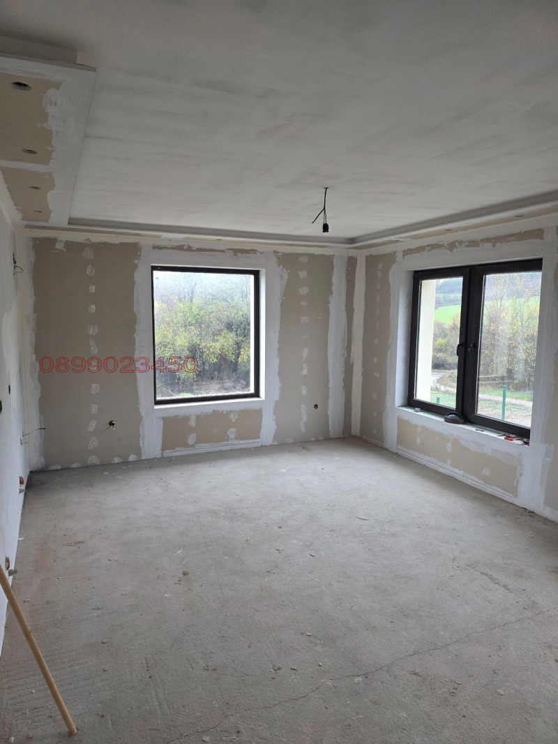 Продава КЪЩА, гр. Правец, област София област, снимка 8 - Къщи - 52780448