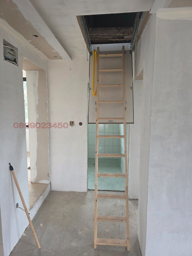 Продава КЪЩА, гр. Правец, област София област, снимка 11 - Къщи - 52780448