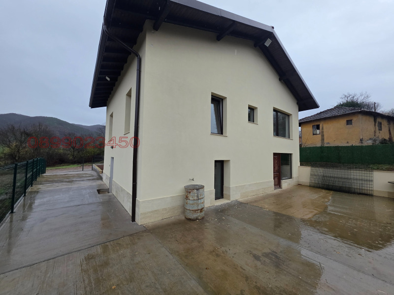 Продава КЪЩА, гр. Правец, област София област, снимка 6 - Къщи - 52780448