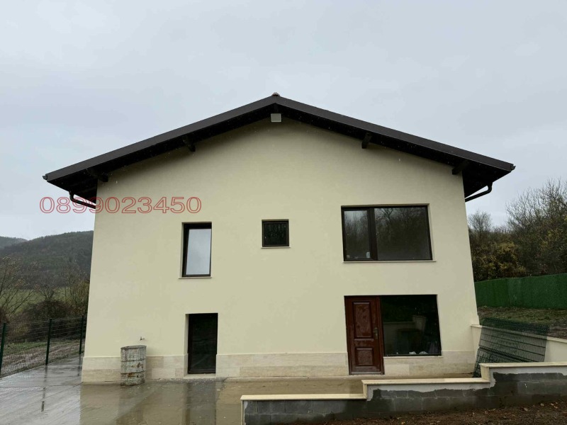 Продава КЪЩА, гр. Правец, област София област, снимка 15 - Къщи - 52780448