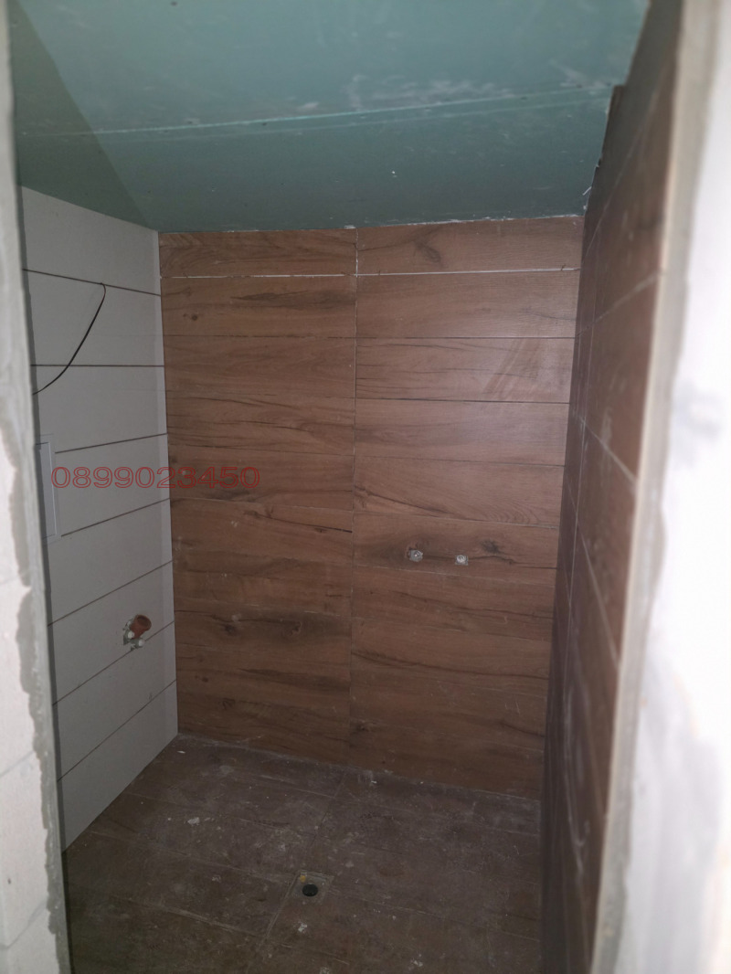 Продава КЪЩА, гр. Правец, област София област, снимка 4 - Къщи - 52780448