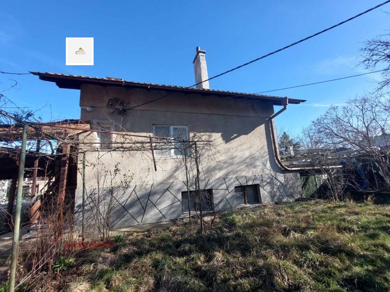 Продава КЪЩА, гр. София, Горна баня