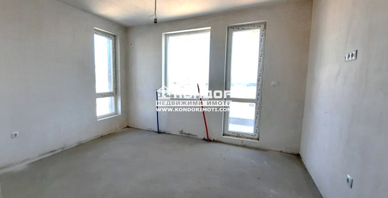 En venta  2 dormitorios Plovdiv , Ostromila , 131 metros cuadrados | 41312064 - imagen [2]