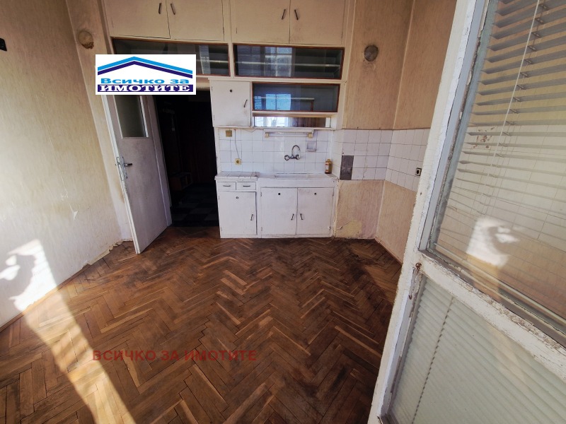 Продава 3-СТАЕН, гр. Русе, Център, снимка 2 - Апартаменти - 53258788