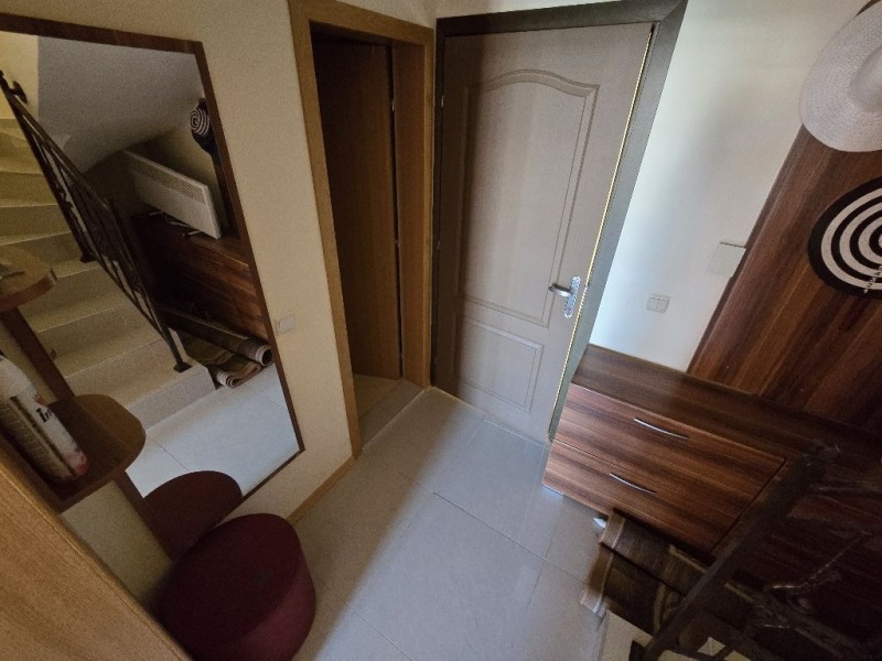 Na prodej  3 ložnice oblast Burgas , k.k. Slančev brjag , 197 m2 | 42655130 - obraz [9]