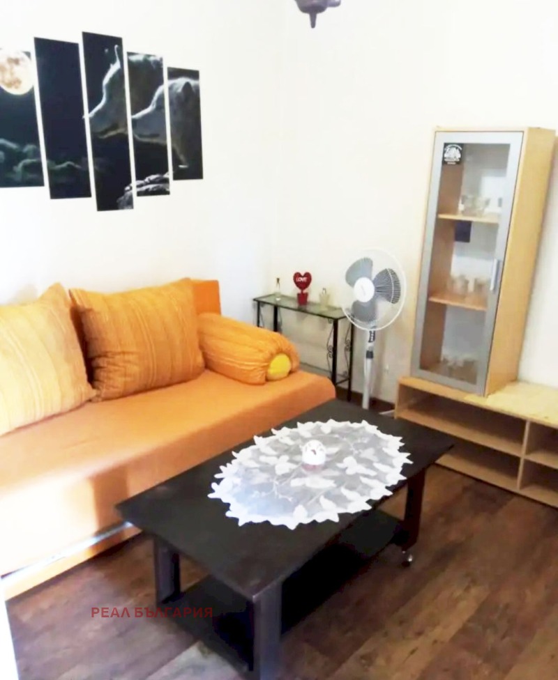 À venda  Casa Ruse , Chirok centar , 65 m² | 71471183
