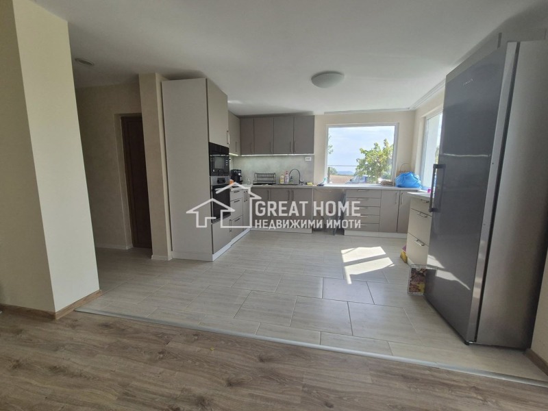 Na prodej  Dům oblast Targovište , Pevec , 100 m2 | 63865904 - obraz [2]