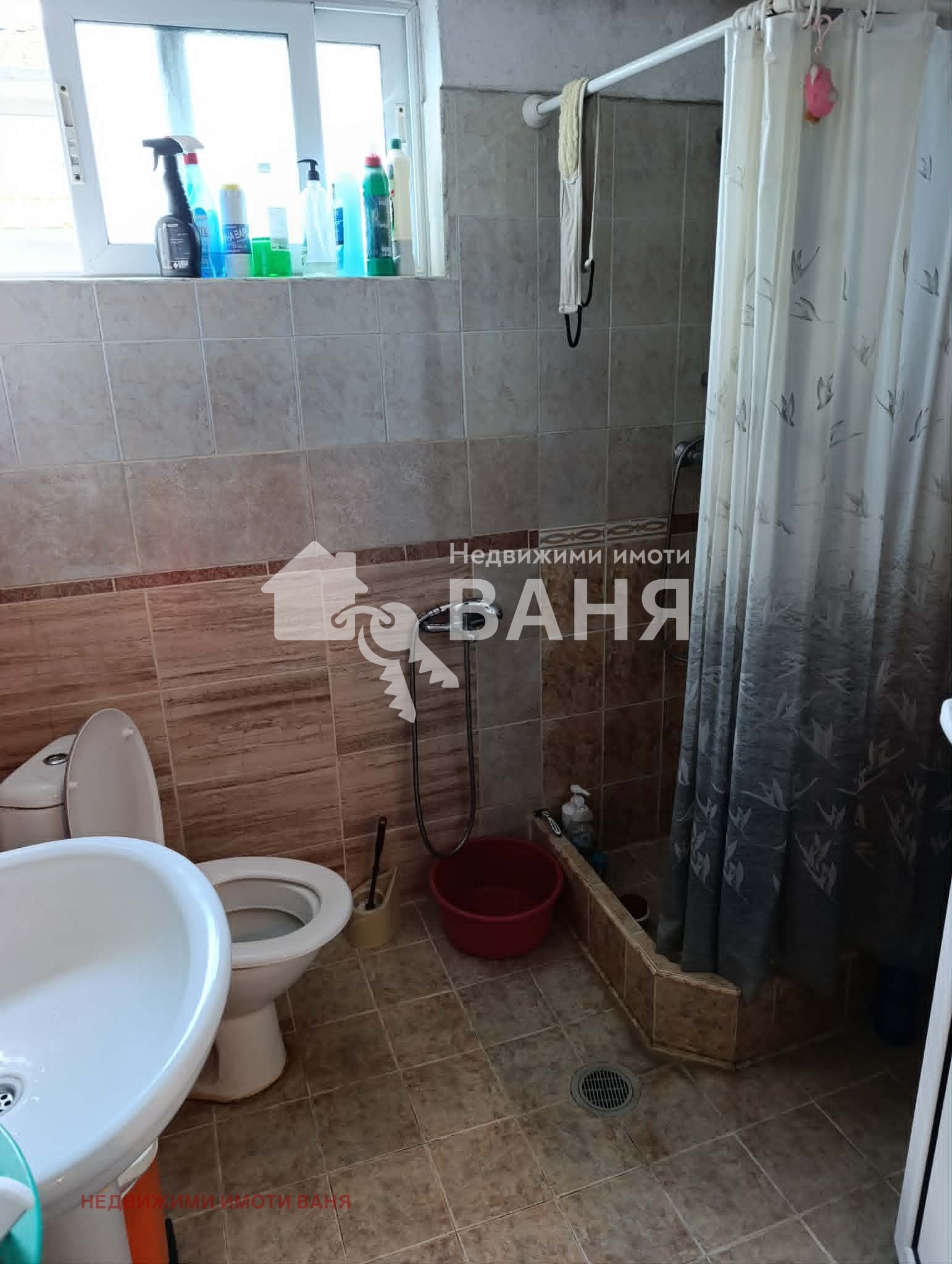 Продава ЕТАЖ ОТ КЪЩА, гр. Баня, област Пловдив, снимка 17 - Етаж от къща - 55313336