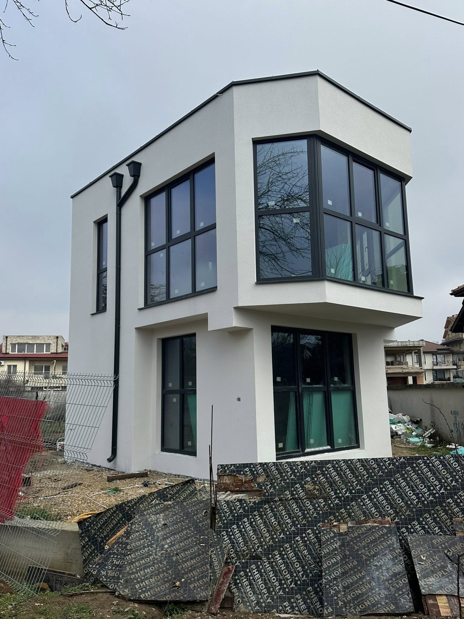 Продава КЪЩА, гр. Варна, м-т Горна Трака