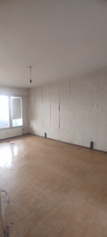 Продава 4-СТАЕН, град Русе, Възраждане • 120000 € • 40732105 — Holmes.bg