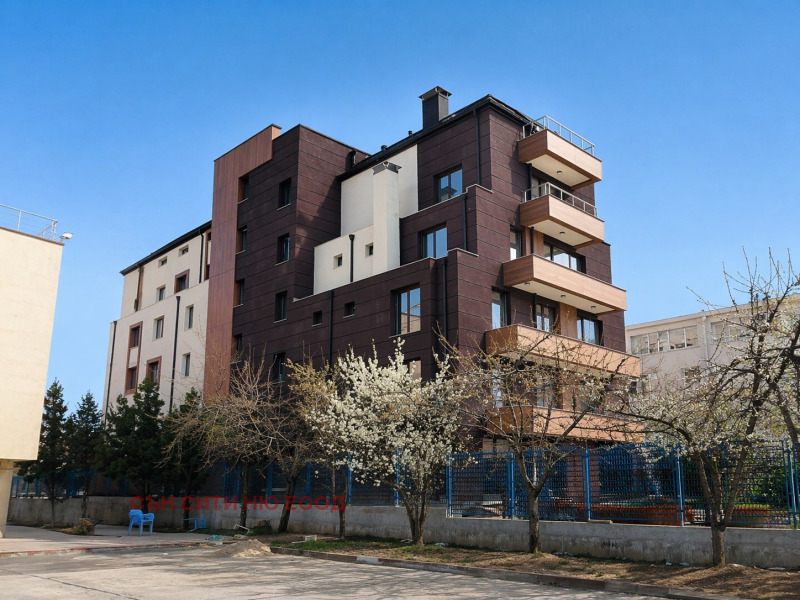 Продава 3-СТАЕН в град София, Младост 1 - 122 кв.м / 291 768 € » 570 648.61 лв., СЪН СИТИ НЮ ЕООД