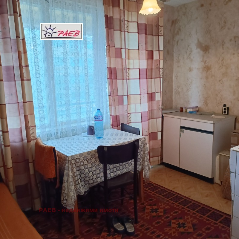 Продава 2-СТАЕН, гр. Русе, Здравец, снимка 3 - Aпартаменти - 48249610