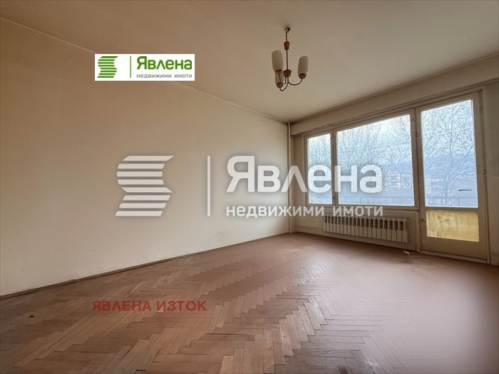 Продава 3-СТАЕН, гр. София, Гоце Делчев, снимка 2 - Апартаменти - 52807383