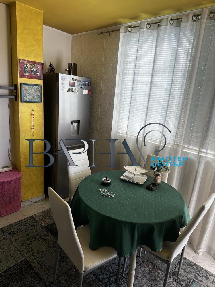 Продава 3-СТАЕН, гр. Варна, Зимно кино Тракия, снимка 2 - Апартаменти - 53751780