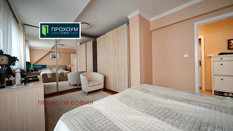 Eladó  3 hálószobás Sofia , zs.gr.Juzsen park , 174 négyzetméter | 31540246 - kép [8]