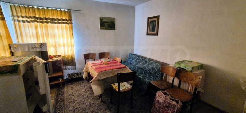 Till salu  Hus region Gabrovo , Sevlievo , 117 kvm | 50471738 - bild [13]