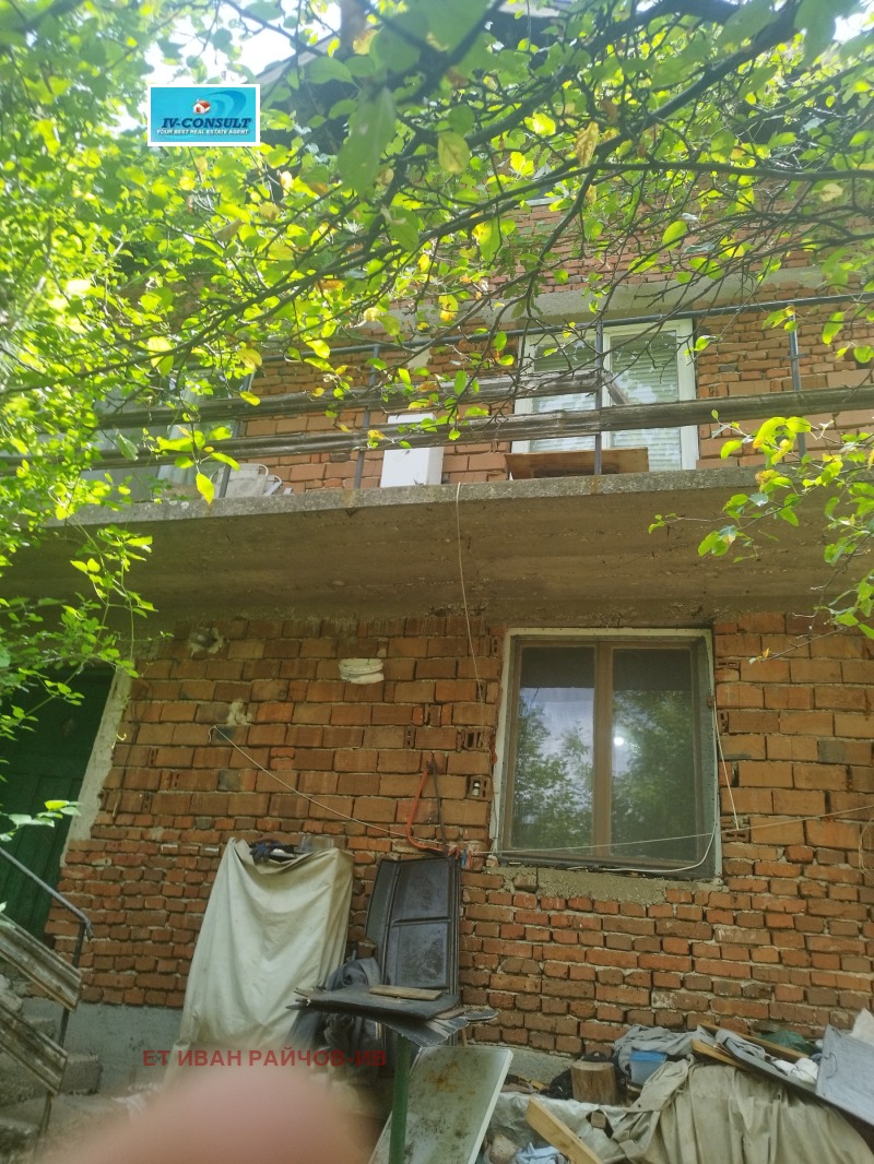 Till salu  Hus region Kyustendil , Blatino , 66 kvm | 68848475