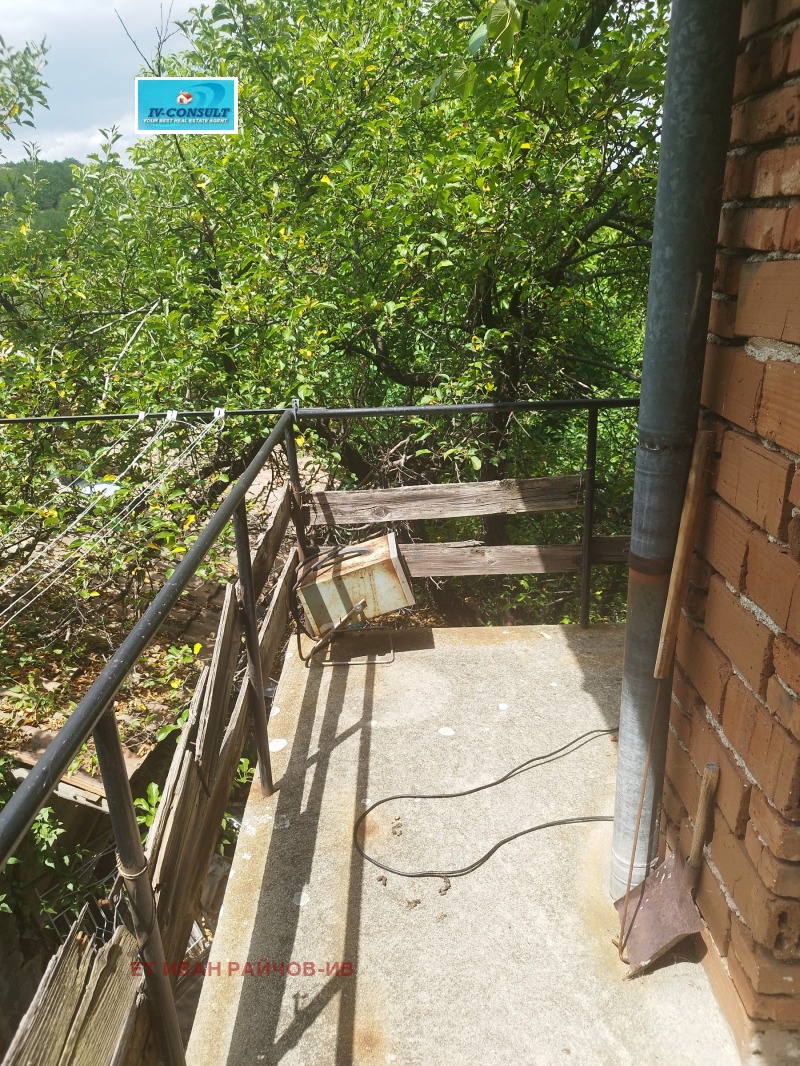 Till salu  Hus region Kyustendil , Blatino , 66 kvm | 68848475 - bild [7]