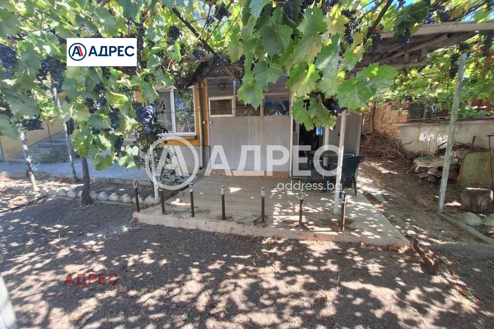 Продава ЕТАЖ ОТ КЪЩА, гр. Белослав, област Варна