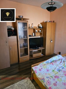 1 quarto Kiutchuk Parij, Plovdiv 10