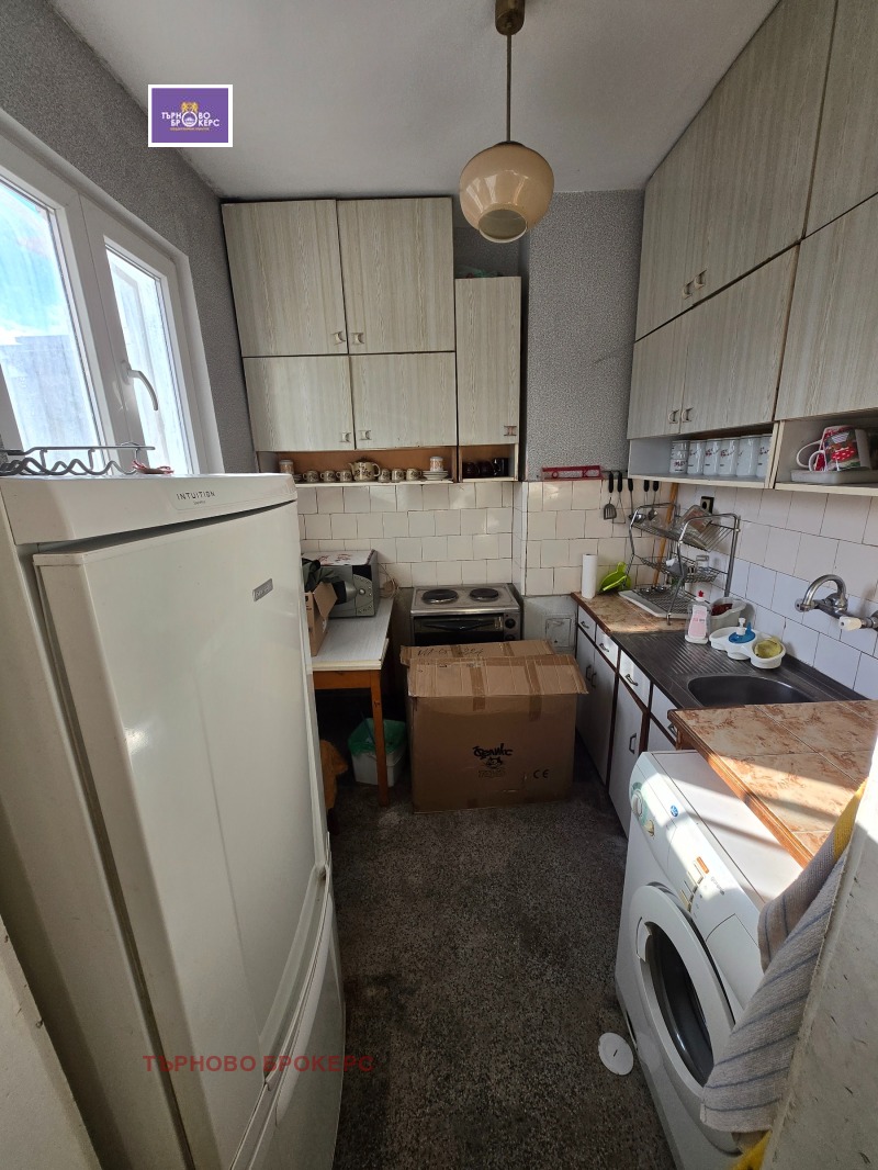 Продава 2-СТАЕН, гр. Велико Търново, Център, снимка 4 - Апартаменти - 53149289