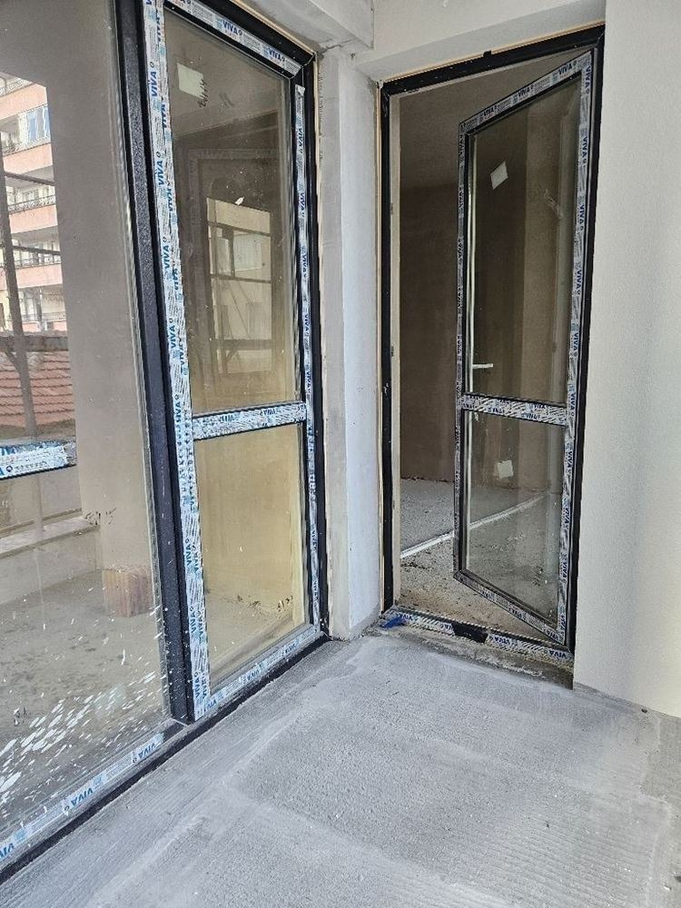 Продава 3-СТАЕН, гр. Варна, Погреби, снимка 2 - Апартаменти - 52549316