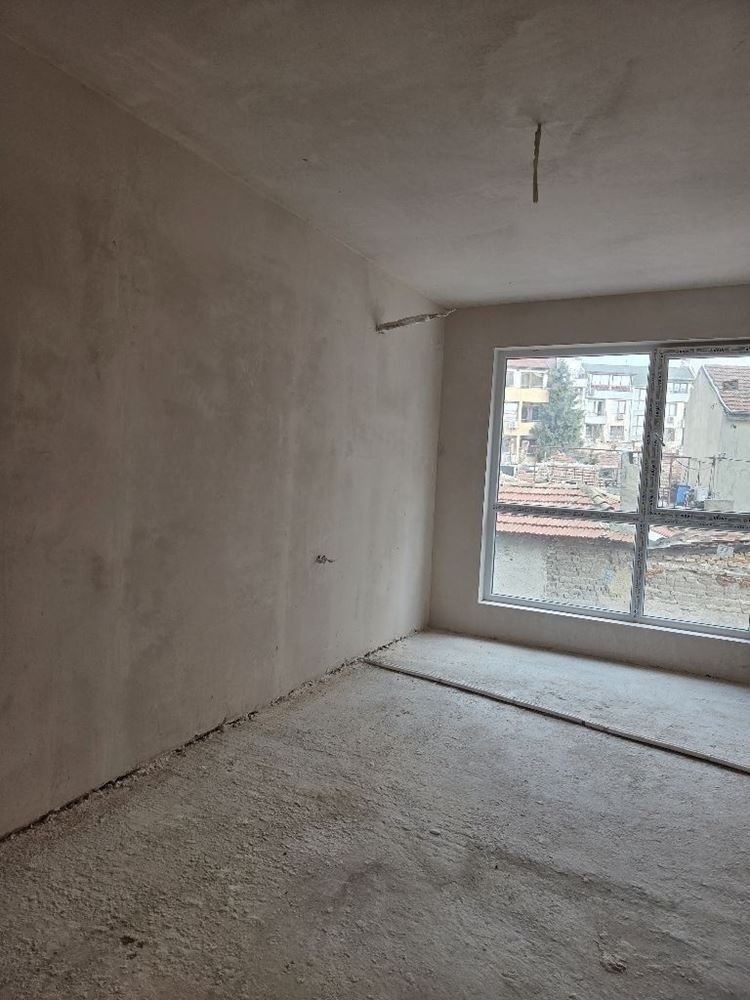 Продава 3-СТАЕН, гр. Варна, Погреби, снимка 2 - Апартаменти - 52549316