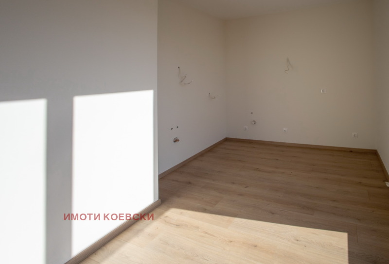 Продава МНОГОСТАЕН, гр. София, Манастирски ливади, снимка 2 - Апартаменти - 52415105