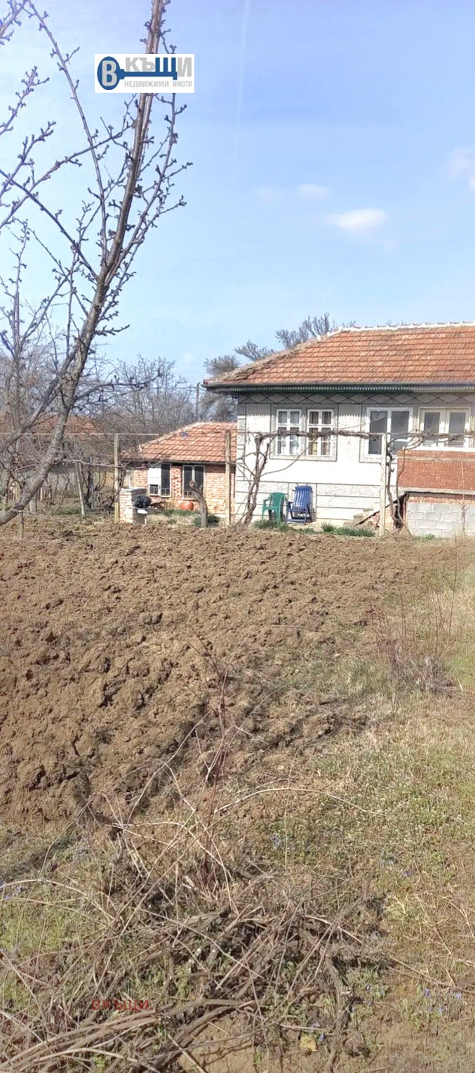Продава КЪЩА, с. Янтра, област Велико Търново, снимка 2 - Къщи - 54775272