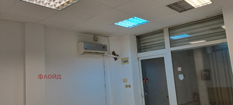 Myytävänä  Myymälä Sofia , Tsentar , 44 neliömetriä | 50010520 - kuva [10]
