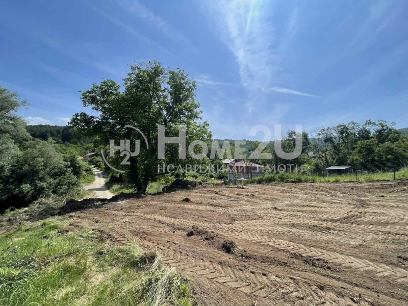 Продава ПАРЦЕЛ, гр. Перник, Изток