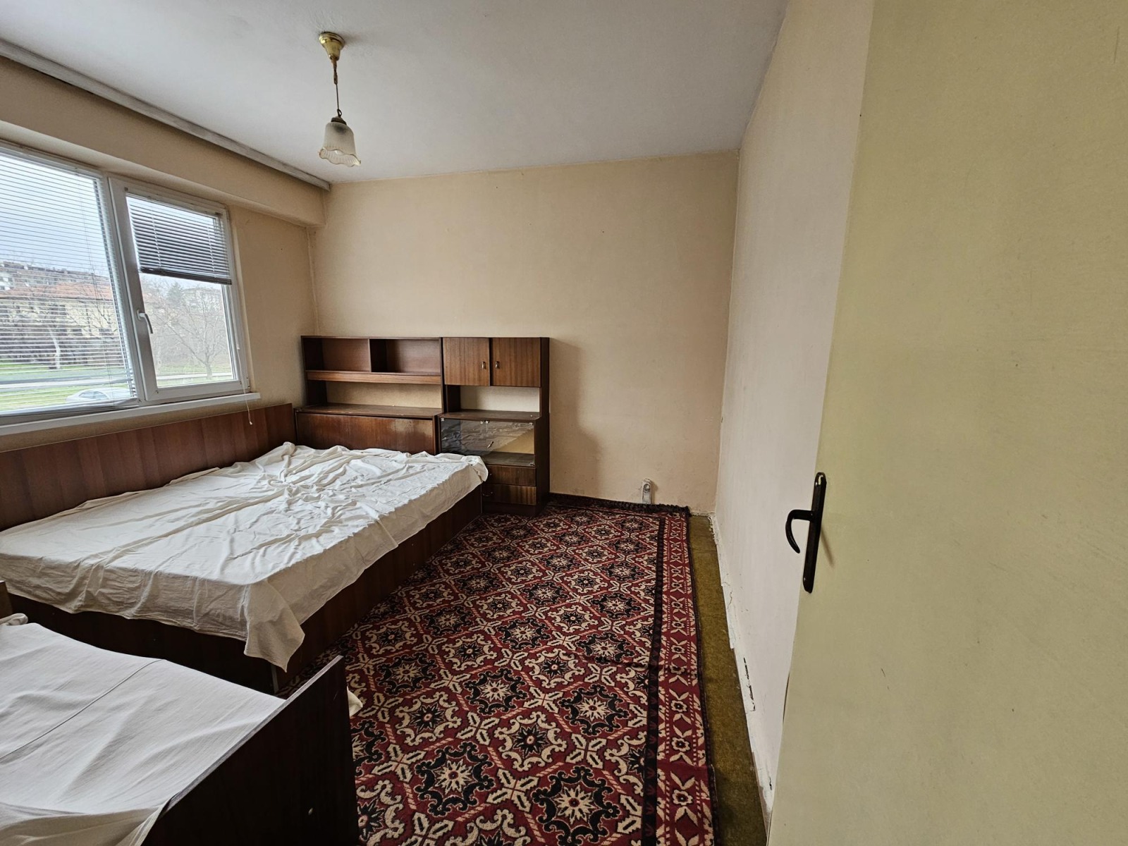 Продава 3-СТАЕН, гр. Лясковец, област Велико Търново, снимка 2 - Апартаменти - 55939950