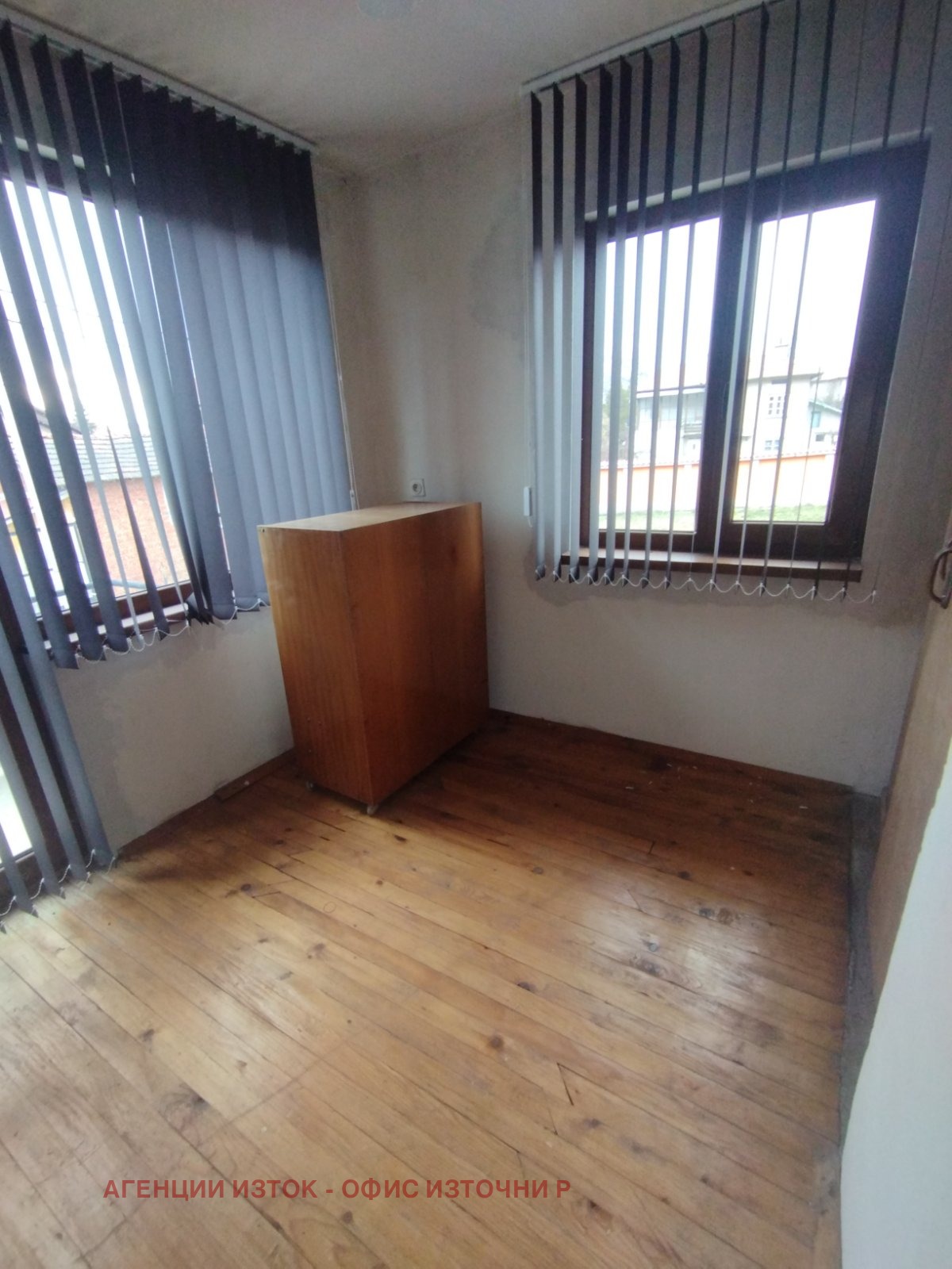 Продава КЪЩА, с. Ковачевци, област София област, снимка 10 - Къщи - 53970455