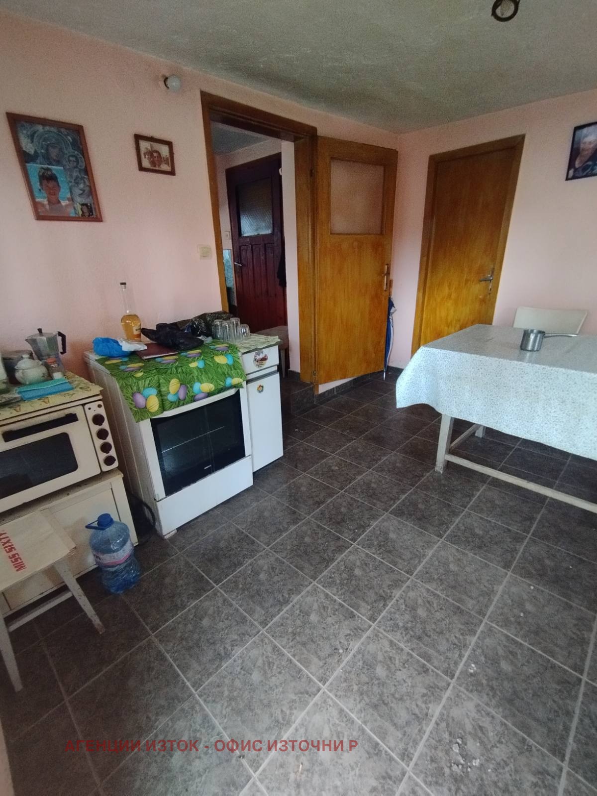 Продава КЪЩА, с. Ковачевци, област София област, снимка 3 - Къщи - 53970455