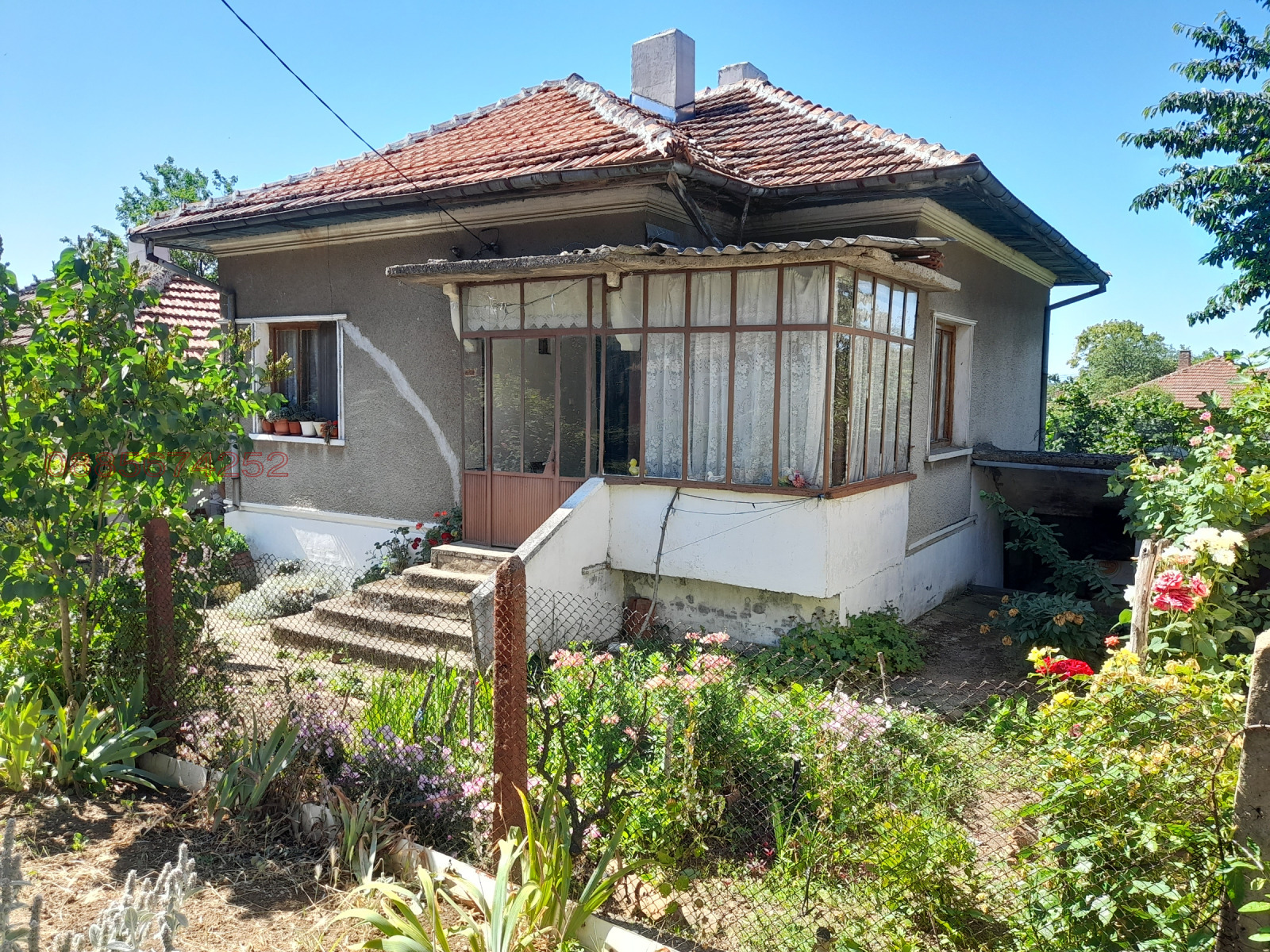 Продава КЪЩА, с. Динковица, област Видин