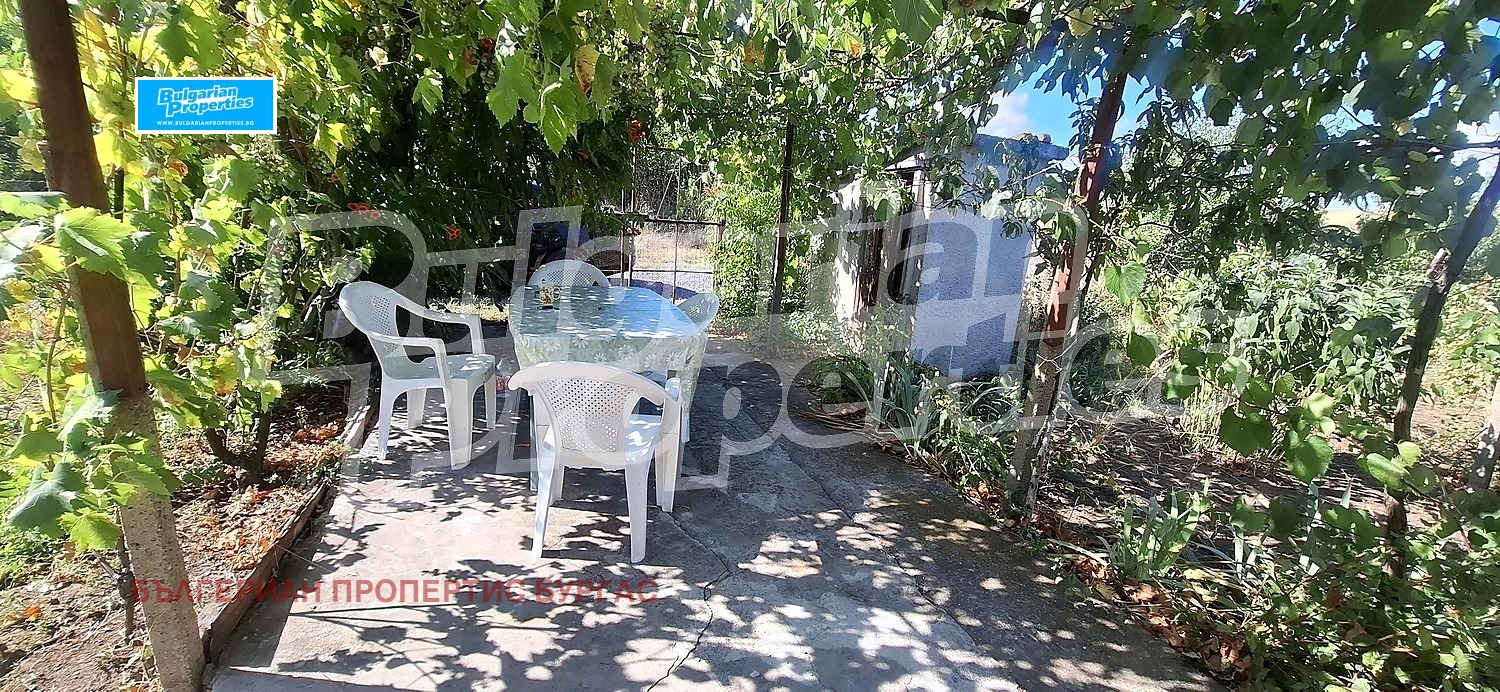 Продава ВИЛА, гр. Бургас, с. Изворище, снимка 15 - Вили - 56109189