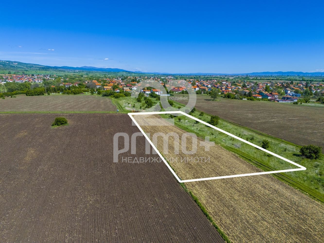 Продава ПАРЦЕЛ, с. Петърч, област София област