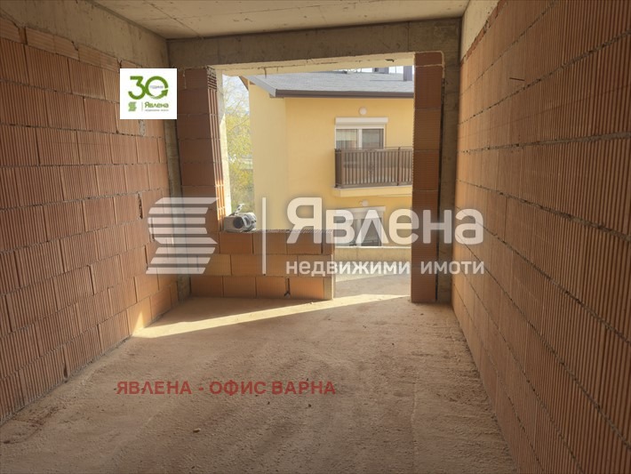 Продава 2-СТАЕН, гр. Варна, м-т Пчелина