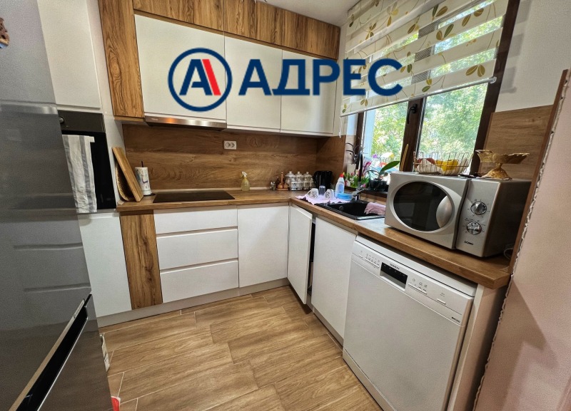 Продава 3-СТАЕН, гр. Севлиево, област Габрово, снимка 11 - Aпартаменти - 47100954