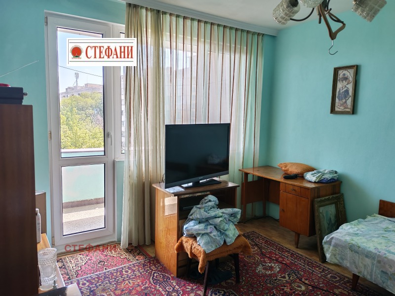 En venta  2 dormitorios Ruse , Vazrazhdane , 97 metros cuadrados | 53550035 - imagen [8]