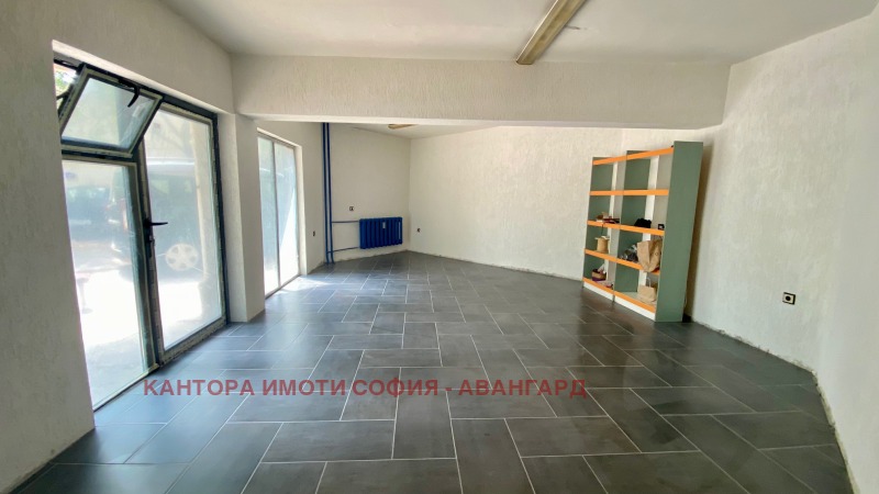 Zu verkaufen  Büro Sofia , Ljulin 10 , 49 qm | 50372282