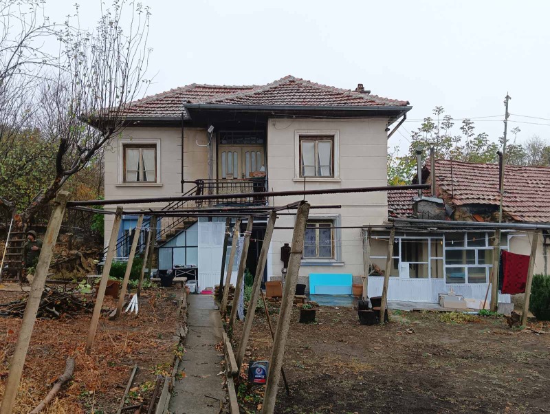 Продава  Къща, област Велико Търново, с. Паскалевец • 21 000 EUR • ID 29510939 — holmes.bg - [1] 